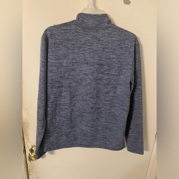 Captain America sweater (Boys 34/36) - Picture 2 of 8